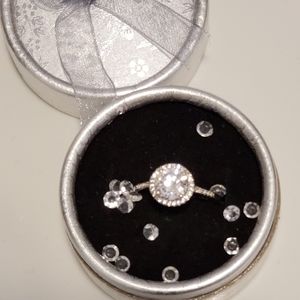 Silver plated ring with cubic zirconia size 8